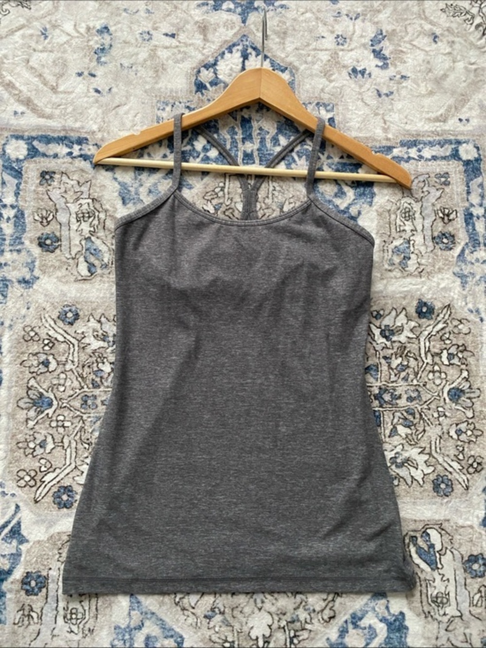 Like new! Lululemon Athletica Women's Grey Racerback Tank Top